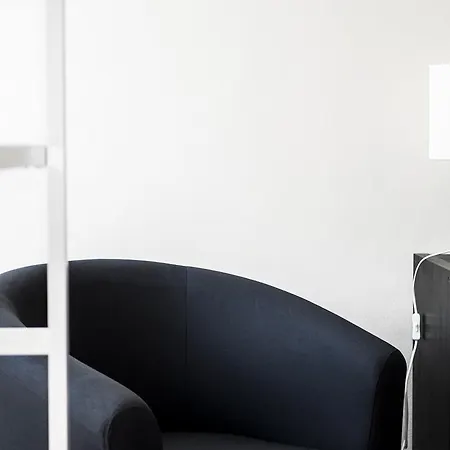 בית הארחה Shakespeare 2*